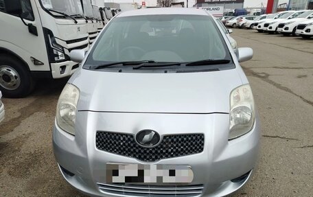 Toyota Vitz, 2005 год, 409 000 рублей, 1 фотография