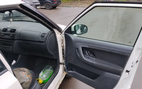 Skoda Fabia II, 2010 год, 400 000 рублей, 21 фотография