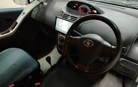 Toyota Vitz, 2005 год, 409 000 рублей, 10 фотография