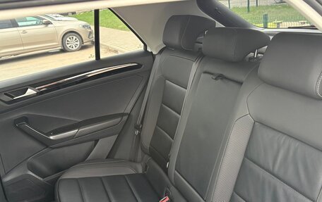 Volkswagen T-Roc I, 2020 год, 2 899 000 рублей, 21 фотография