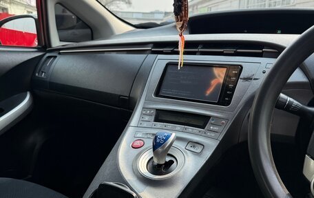 Toyota Prius, 2014 год, 1 100 000 рублей, 11 фотография