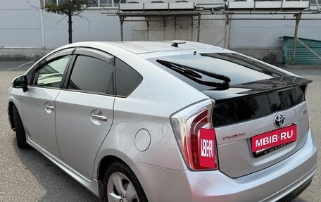 Toyota Prius, 2014 год, 1 100 000 рублей, 6 фотография