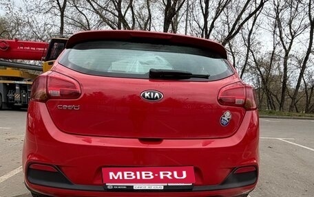 KIA cee'd III, 2015 год, 1 400 000 рублей, 4 фотография