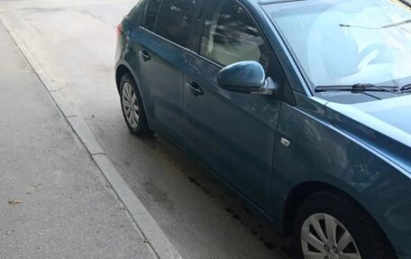 Chevrolet Cruze II, 2012 год, 550 000 рублей, 3 фотография