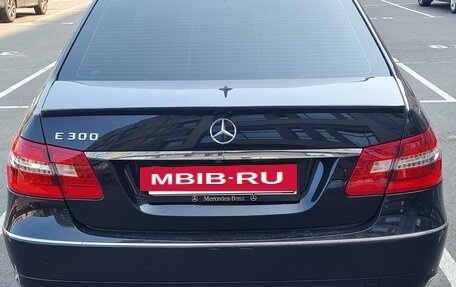 Mercedes-Benz E-Класс, 2012 год, 2 050 000 рублей, 7 фотография