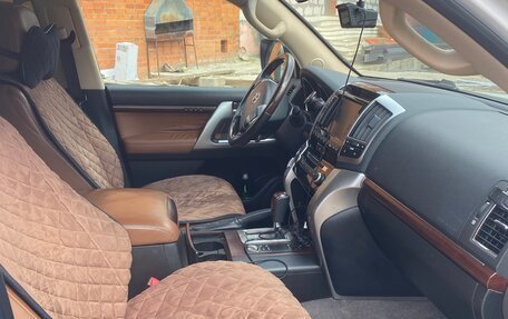 Toyota Land Cruiser 200, 2015 год, 4 600 000 рублей, 6 фотография