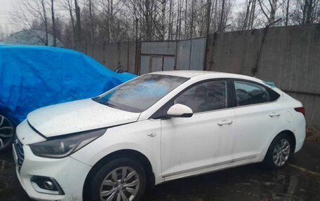 Hyundai Solaris II рестайлинг, 2017 год, 482 600 рублей, 4 фотография