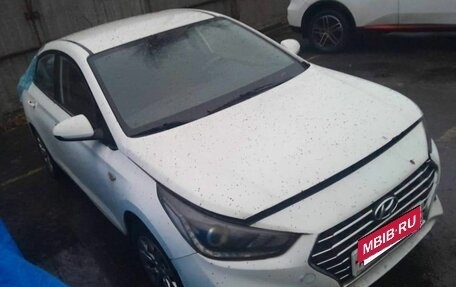 Hyundai Solaris II рестайлинг, 2017 год, 482 600 рублей, 2 фотография