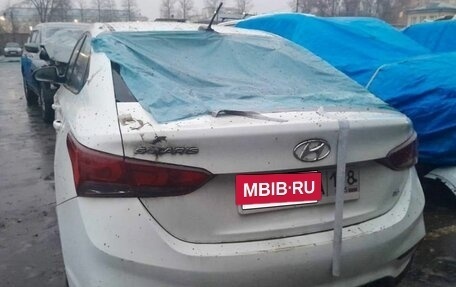 Hyundai Solaris II рестайлинг, 2017 год, 482 600 рублей, 3 фотография