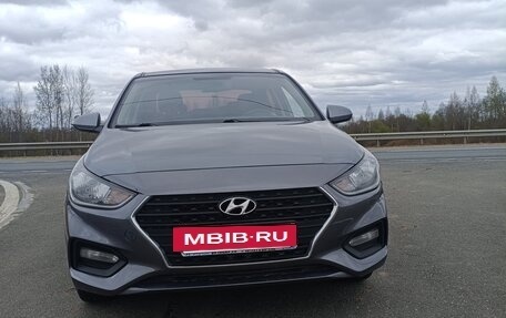 Hyundai Solaris II рестайлинг, 2017 год, 1 100 000 рублей, 3 фотография