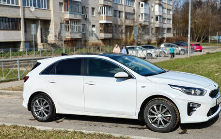KIA cee'd III, 2019 год, 1 800 000 рублей, 2 фотография
