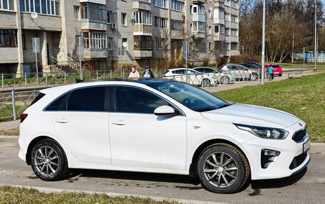 KIA cee'd III, 2019 год, 1 800 000 рублей, 3 фотография