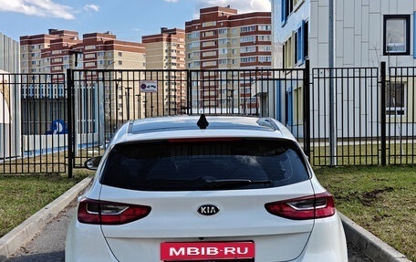 KIA cee'd III, 2019 год, 1 800 000 рублей, 5 фотография