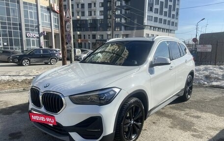BMW X1, 2020 год, 3 250 000 рублей, 2 фотография