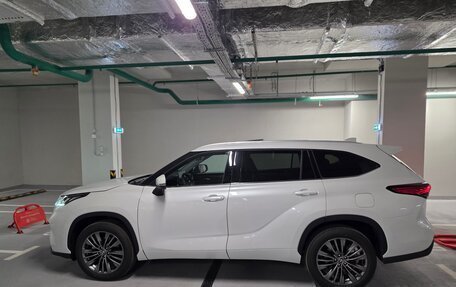 Toyota Highlander, 2026 год, 5 430 000 рублей, 4 фотография