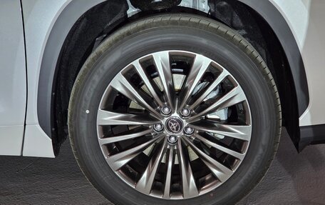 Toyota Highlander, 2026 год, 5 430 000 рублей, 23 фотография