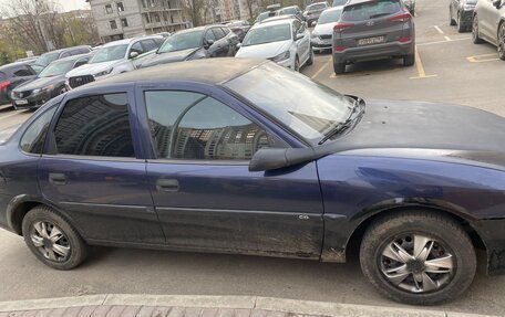 Opel Vectra B рестайлинг, 1998 год, 200 000 рублей, 3 фотография