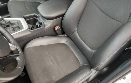 Toyota RAV4, 2021 год, 3 720 000 рублей, 8 фотография