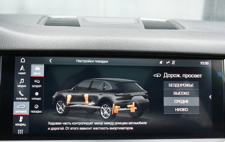 Porsche Cayenne III, 2018 год, 6 490 000 рублей, 16 фотография