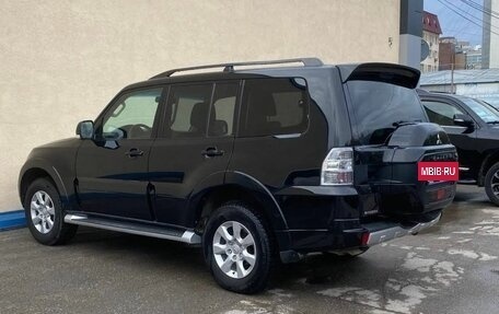 Mitsubishi Pajero IV, 2017 год, 2 390 000 рублей, 6 фотография