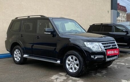 Mitsubishi Pajero IV, 2017 год, 2 390 000 рублей, 3 фотография