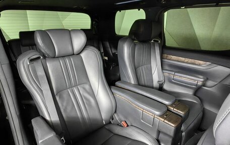 Toyota Alphard III, 2019 год, 5 397 000 рублей, 16 фотография