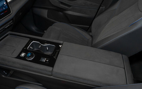 Volkswagen Teramont, 2026 год, 6 300 000 рублей, 14 фотография