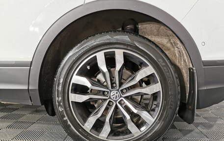 Volkswagen Tiguan II, 2019 год, 2 425 000 рублей, 9 фотография