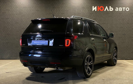 Ford Explorer VI, 2015 год, 2 600 000 рублей, 5 фотография