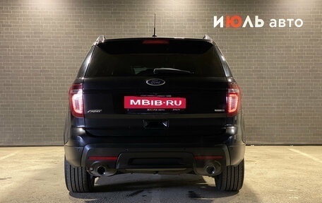 Ford Explorer VI, 2015 год, 2 600 000 рублей, 6 фотография