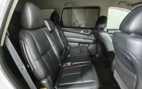 Nissan Pathfinder, 2014 год, 1 697 000 рублей, 14 фотография