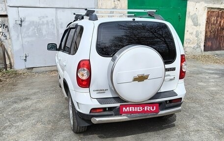 Chevrolet Niva I рестайлинг, 2013 год, 590 000 рублей, 11 фотография