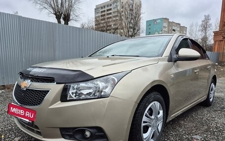 Chevrolet Cruze II, 2011 год, 395 000 рублей, 2 фотография