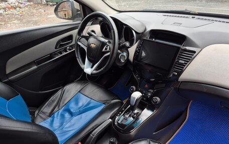 Chevrolet Cruze II, 2011 год, 395 000 рублей, 18 фотография