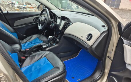 Chevrolet Cruze II, 2011 год, 395 000 рублей, 16 фотография