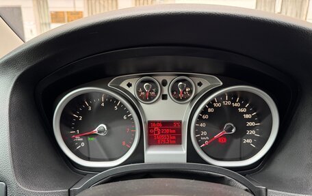 Ford Focus II рестайлинг, 2009 год, 590 000 рублей, 19 фотография