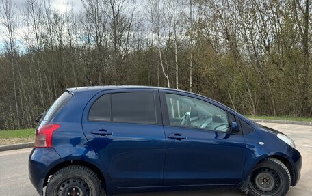 Toyota Yaris III рестайлинг, 2008 год, 650 000 рублей, 6 фотография