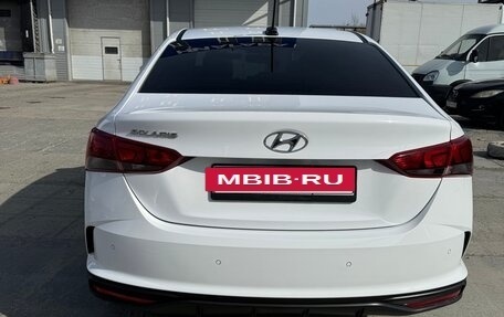 Hyundai Solaris II рестайлинг, 2021 год, 1 581 000 рублей, 3 фотография