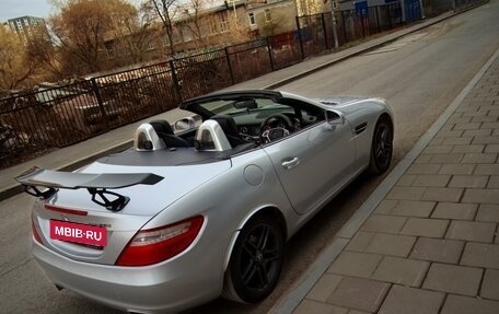 Mercedes-Benz SLK-Класс, 2011 год, 1 900 000 рублей, 7 фотография