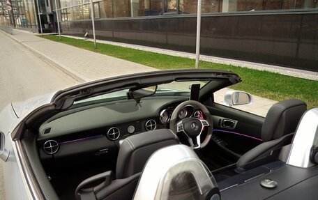 Mercedes-Benz SLK-Класс, 2011 год, 1 900 000 рублей, 19 фотография