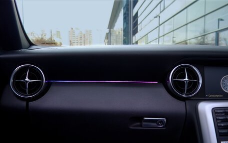 Mercedes-Benz SLK-Класс, 2011 год, 1 900 000 рублей, 21 фотография