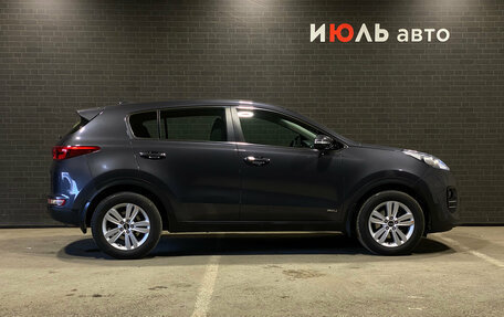 KIA Sportage IV рестайлинг, 2018 год, 2 115 000 рублей, 4 фотография