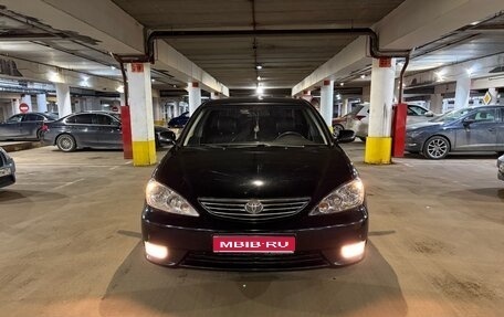 Toyota Camry V40, 2004 год, 750 000 рублей, 1 фотография