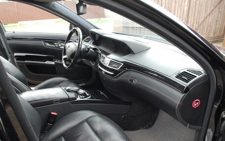 Mercedes-Benz S-Класс, 2012 год, 2 100 000 рублей, 8 фотография