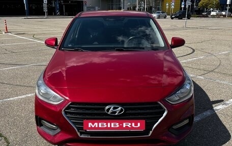 Hyundai Solaris II рестайлинг, 2017 год, 1 150 000 рублей, 2 фотография