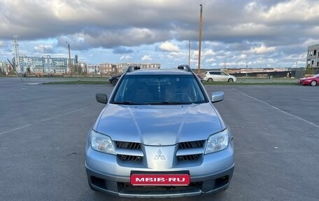 Mitsubishi Outlander III рестайлинг 3, 2004 год, 310 000 рублей, 1 фотография