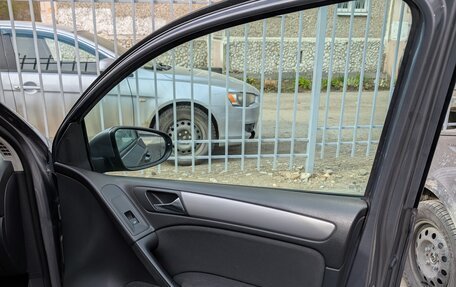 Volkswagen Golf VI, 2009 год, 750 000 рублей, 8 фотография