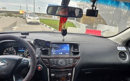 Nissan Pathfinder, 2015 год, 1 630 000 рублей, 7 фотография