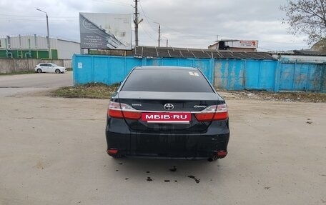 Toyota Camry, 2015 год, 1 900 000 рублей, 2 фотография