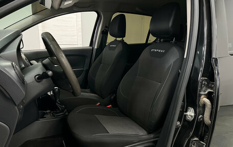 Renault Sandero II рестайлинг, 2018 год, 1 090 000 рублей, 13 фотография